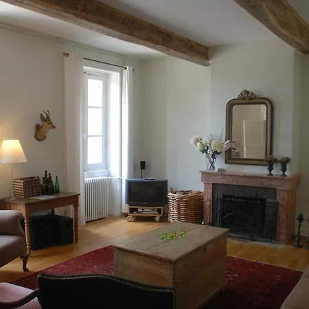 Chateau Les Bardons *