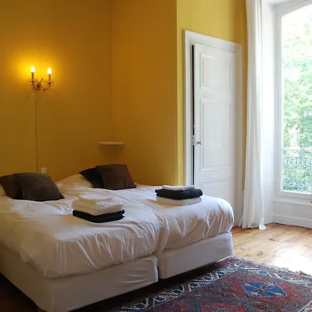 Hébergement de vacances Chateau Les Bardons