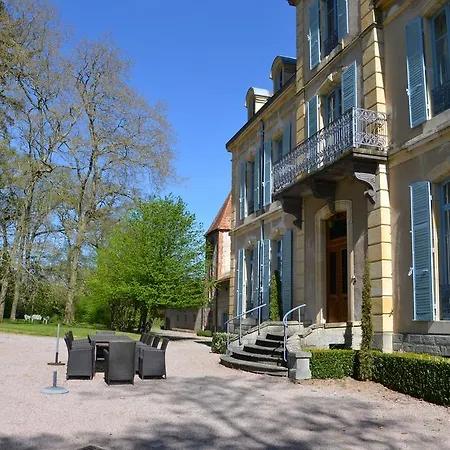 Chateau Les Bardons Hébergement de vacances *