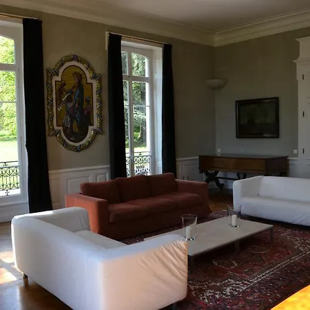 Chateau Les Bardons Hébergement de vacances