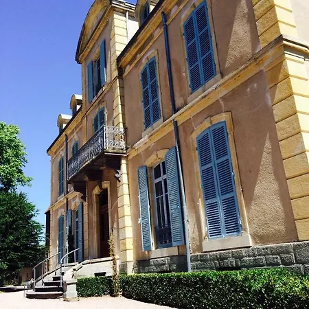 Hébergement de vacances Chateau Les Bardons