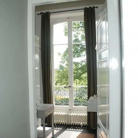 Chateau Les Bardons * La Pacaudière